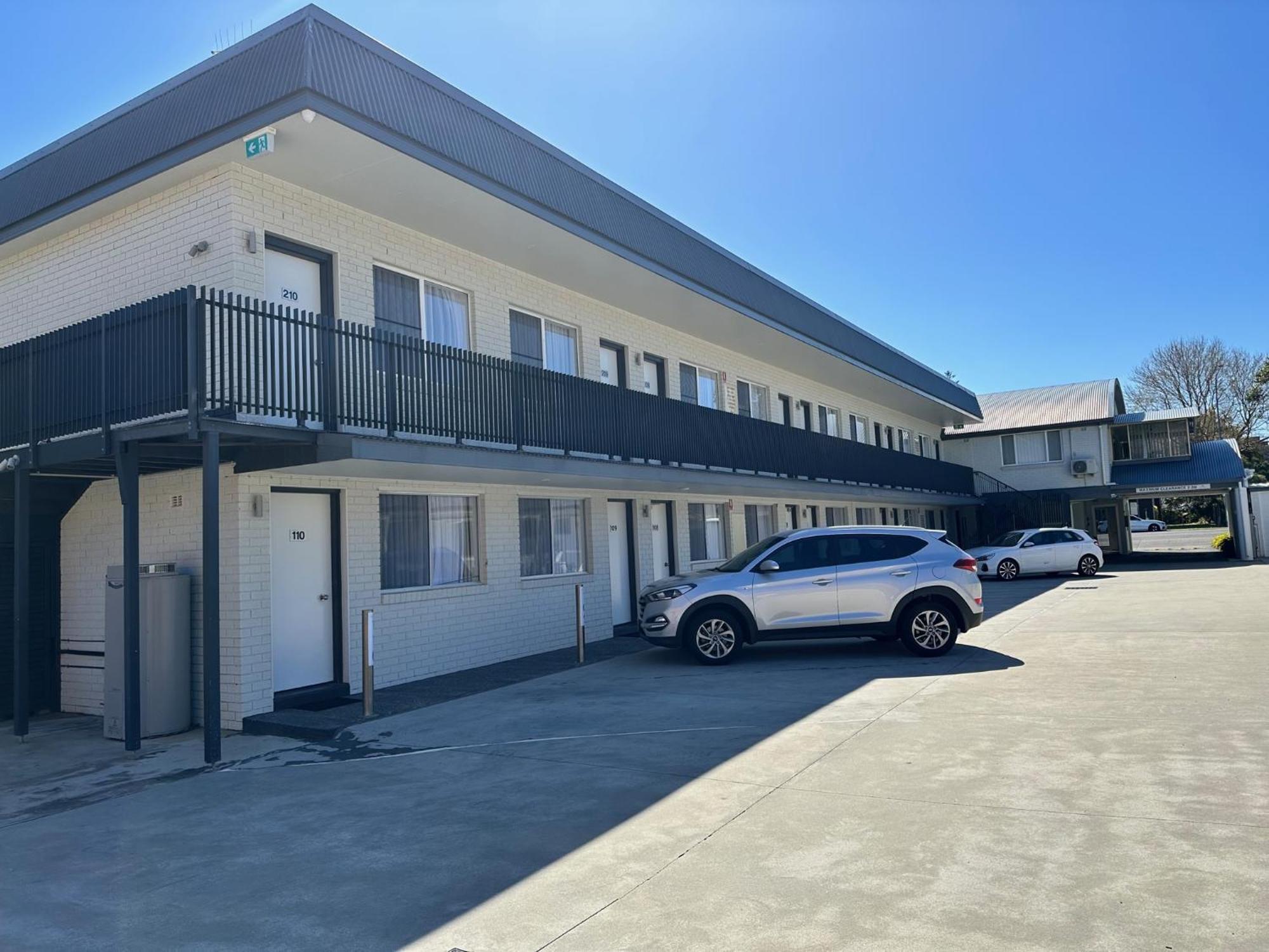Surf Beach Motel Port พอร์ตแมคควอรี ภายนอก รูปภาพ